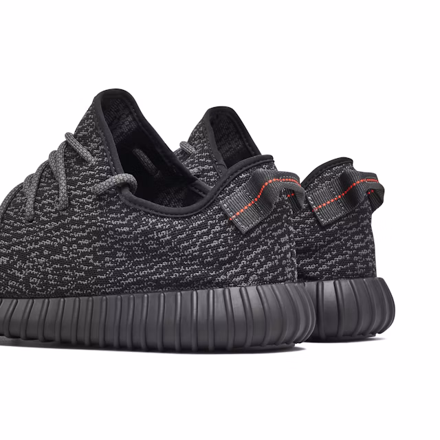 Tênis Yeezy Boost 350 Pirate Black 2022 - Imagem 5