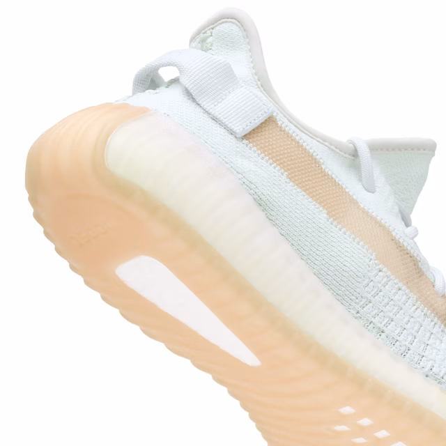 Yeezy 350 V2 Hyperspace - Imagem 4